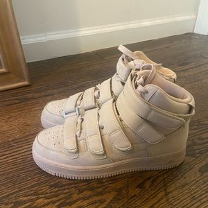 Billie Eilish Nike Air Force 1s